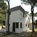 Antonio 02 Apartman *